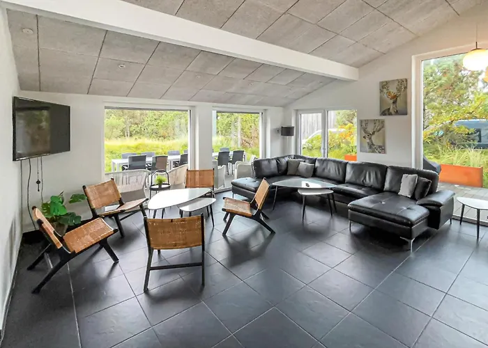 In With Sauna بيت للعطل *