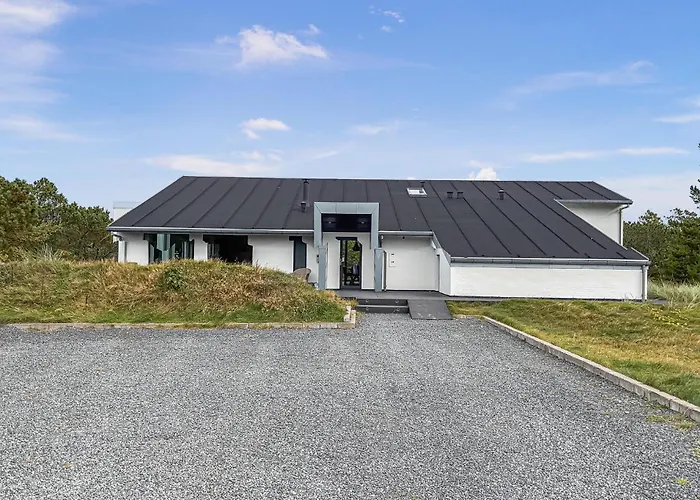 In With Sauna بيت للعطل *