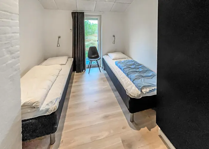 بيت للعطل In With Sauna *